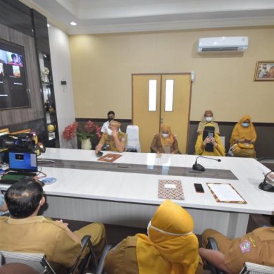 PELAYANAN ADMINISTRASI  KEPENDUDUKAN DI POHUWATO, GUNAKAN APLIKASI ONLINE