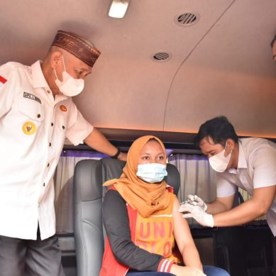 Bupati Apresiasi Kinerja BINDA, Dalam Menggenjot Capaian Vaksinasi Di Gorontalo