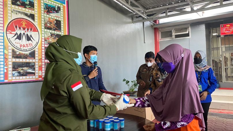 PASTIKAN BEBAS NARKOBA, NARAPIDANA LAPAS PEREMPUAN KELAS III GORONTALO, DI TES URINE