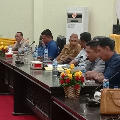 DINILAI TAK MAMPU, DPRD POHUWATO MINTA BAPERJAKAT KAJI KEMBALI PENEMPATAN KADIS PU