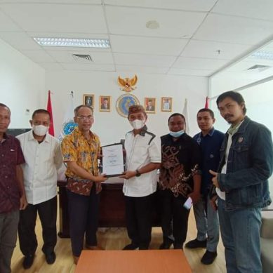Wujudkan Pohuwato Terang Hari Ini Bupati Terima Hibah 5000 Unit Lampu PJU