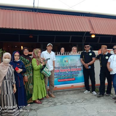 HARI KE-8 RAMADHAN, YAYASAN 88 SMANSA GORONTALO BERBAGI TAKZIL