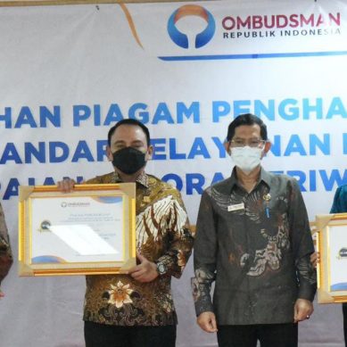 Soal Kepatuhan, Ombudsman RI Beri Penghargaan Kemenkumham