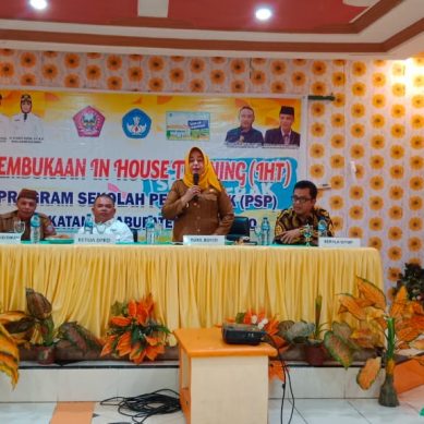Guru Dan 13 Kepala Sekolah Pengerak di Pohuwato Ikuti IHT,