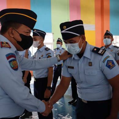 Lapas Gorontalo Gelar Upacara24 Pegawai Lapas Dikukuhkan Kenaikan Pangkat