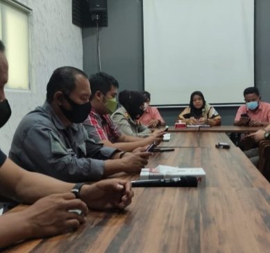 Badan Kesbang dan Politik Kota Gorontalo Gelar RAKOR Tim Pengawasan ORMAS dan LSM