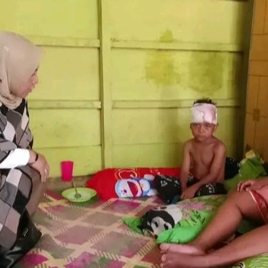 Aksi Peduli,Sri Masri Sumuri Sambangi Warga Yang Sakit