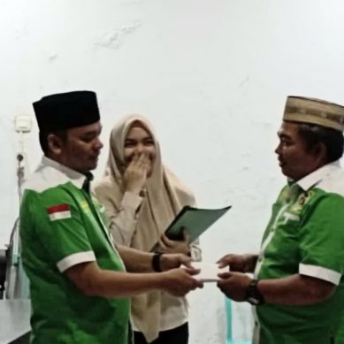 9 PAC PPP Se-Kota Gorontalo Terima “Uang Ka’bah”, Achmad Monoarfa : Memacu Kinerja PAC
