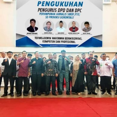 Tegaskan Etika Profesi, Mahmud Marhaba Kukuhkan PJS Se Gorontalo