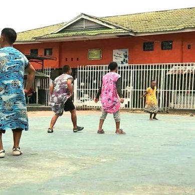 Lapas Gorontalo Suguhkan Atraksi Sepakbola Dangdut