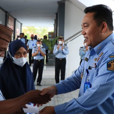 PNS dan PPNPN di Lingkungan Kemenkumham Gorontalo Terima Insentif WBK