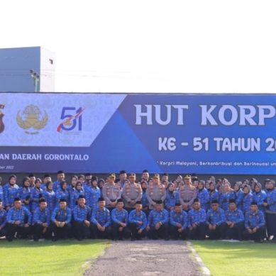 PNS POLDA GORONTALO HARUS MAMPU MELAYANI MASYARAKAT DENGAN SEPENUH HATI