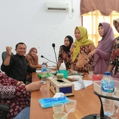 BERDAYAKAN PANGAN LOKAL DI BONE BOLANGO, INI AKSI PMT POSYANDU BOTUPINGGE