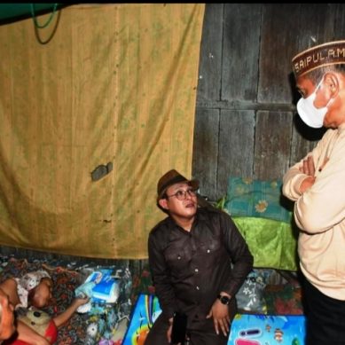 Bupati Saipul Mbuinga Temui Warga Yang Sakit