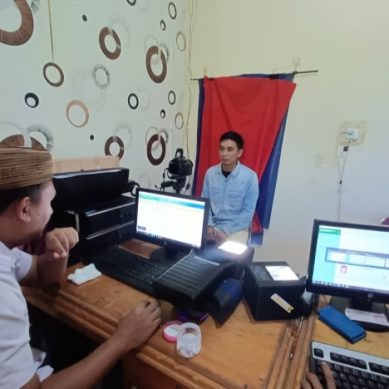 Sepuluh Warga Binaan Lapas Pohuwato Melakukan Perekaman KTP-EL Di Dukcapil