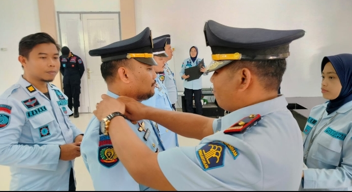 Lapas Pohuwato Gelar Upacara Pengukuhan Kenaikan Pangkat Kepada 4 Orang ASN