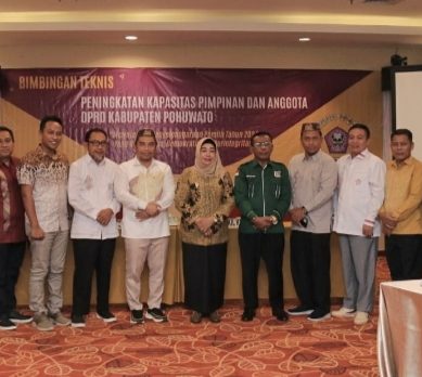 Wabup Pohuwato Buka Bimtek Peningkatan Kapasitas DPRD