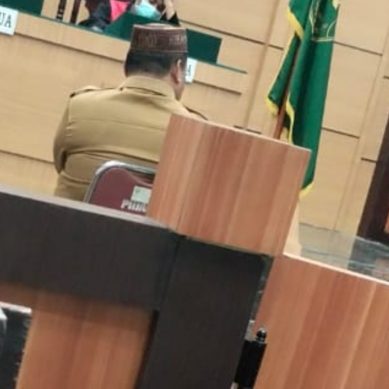 Saksi, Kadis Perindagkop Ibrahim Kiraman Dihadirkan Pada Kasus Zuriyaty Usman Di PN Marisa