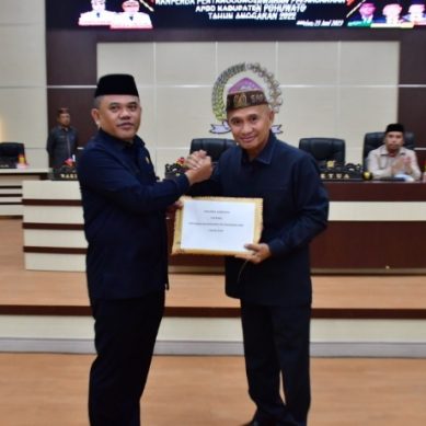 Paripurna ke – 44, Bupati Sampaikan Nota Pengantar Ranperda Pertanggungjawaban  APBD Kabupaten Pohuwato TA 2022