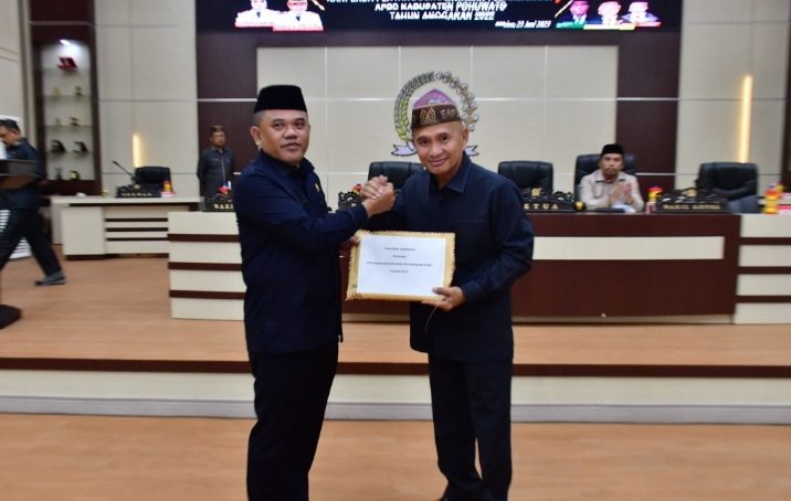 Paripurna ke – 44, Bupati Sampaikan Nota Pengantar Ranperda Pertanggungjawaban APBD Kabupaten Pohuwato TA 2022