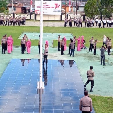 29 Personil Kepolisian di Ma-Polres Pohuwato Terima Kenaikan Pangkat