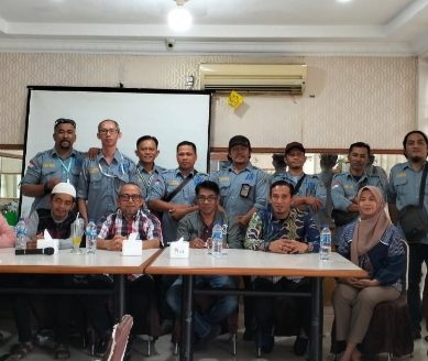 Sambangi DPC PJS Bukittinggi, Mahmud: “Wartawan Kompeten Harga Mati”