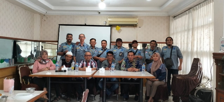 Sambangi DPC PJS Bukittinggi, Mahmud: “Wartawan Kompeten Harga Mati”