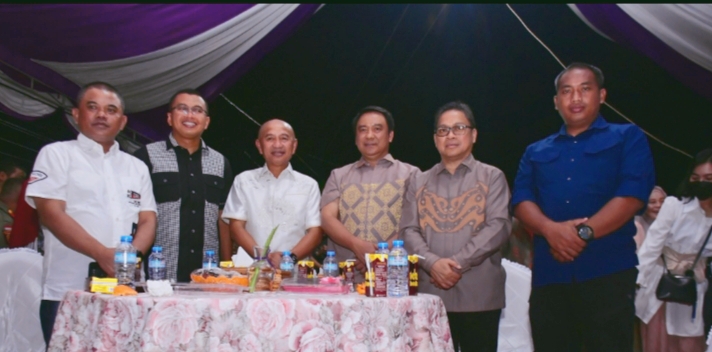 Bupati Pohuwato Tutup Festival Pohon Cinta