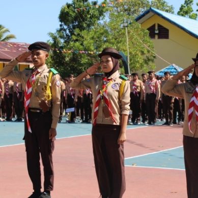 Ikut Penerimaan Tamu Ambalan, 410 Siswa SMA 1 Gorut Diterima Secara Adat*