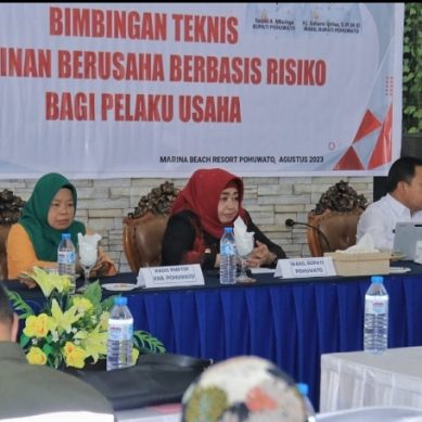 Dari Kegiatan DPM -PTSP Gelar Bimtek, Ini Harapan Wabup Pohuwato