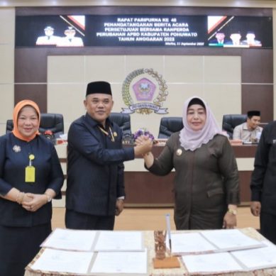 Ranperda Perubahan APBD Kabupaten Pohuwato Tahun 2023 Di Tandatangani