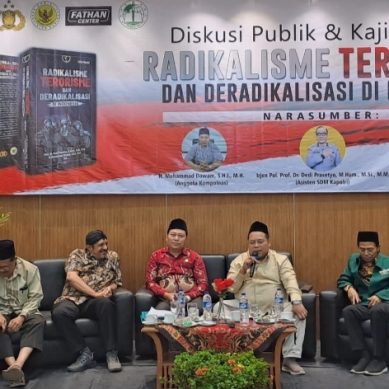 Kompolnas Ajak Masyarakat Berantas Radikalisme
