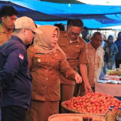 Pastikan Ketersediaan Pangan, Wabup Pohuwato Sidak Pasar Tradisional