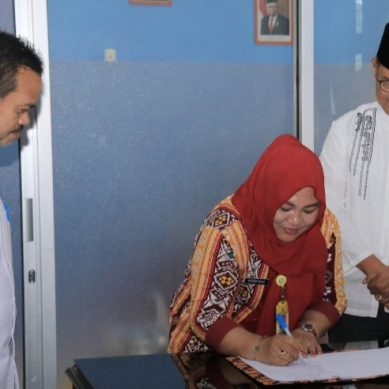 Sekda Iskandar Datau Pimpin Sertijab Kepala DPM PTSP Pohuwato