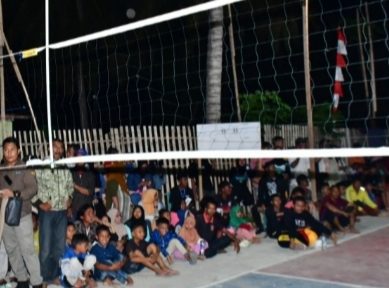 Bupati Saipul Mbuinga Tutup Turnamen Volley Ball Popayato Group