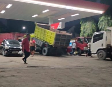 BBM Bersubsidi Jenis Solar Di SPBU Marisa Pohuwato Dibandrol Rp 7.000 Per Liter