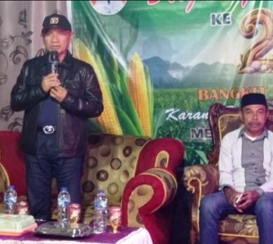 Bupati Saipul Mbuinga Hadiri Pelaksanaan HUT Desa Marisa Poptim