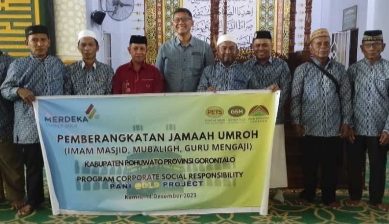Pani Gold Project Berangkatkan Jamaah Umroh Kabupaten Pohuwato