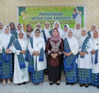 Wabup Suharsih Igirisa Kukuhkan BKMT Kabupaten Pohuwato