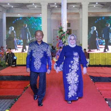 Bupati Pohuwato Hadiri Malam Puncak Hari Karawo
