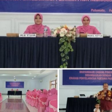 .Ny. Linda Winarno Pimpin Pertemuan Bhayangkari Cabang Pohuwato
