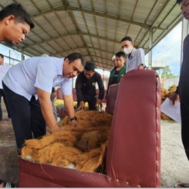 jadi bahan baku kursi sofa,Napi Lapas Pohuwato manfaatkan Cocofiber