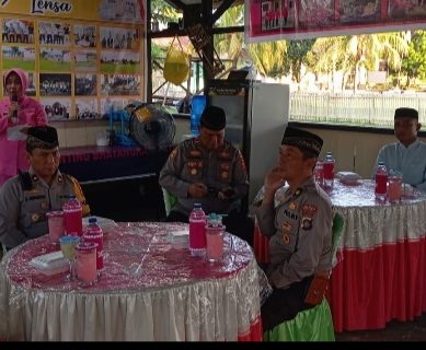 WAKAPOLRES POHUWATO SAFARI RAMADHAN DI POLSEK PATILANGGIO