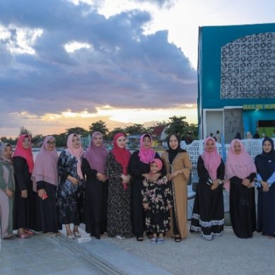 Perkuat Silaturahmi, Wabup Suharsih Igirisa Bukber Dengan Pengurus GOW Dan Perwosi