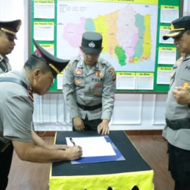 KAPOLRES POHUWATO PIMPIN  SERTIJAB KAPOLSEK PATILANGGIO DAN  TALUDITI