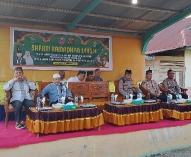 FORKOPIMDA POHUWATO BERSAMA BAZNAS  LAKSANAKAN SAFARI RAMADHAN  DI  TALUDITI