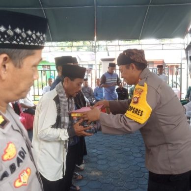 FORKOPIMDA POHUWATO BERSAMA BAZNAS  SAFARI RAMADHAN  DI LEMITO