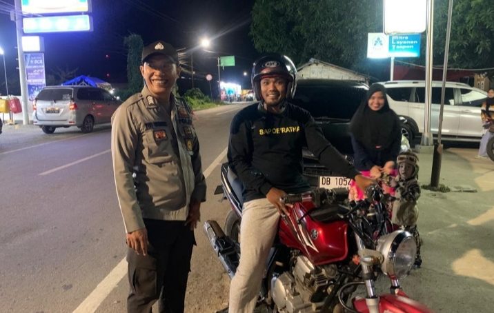 POLSEK RANDANGAN MELAKSANAKAN PATROLI KAMTIBMAS SAAT BULAN SUCI RAMADHAN