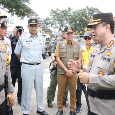 Kapolda Sumsel monitoring Jalur mudik dan balik Lebaran Idul Fitri 1445 Hijriah