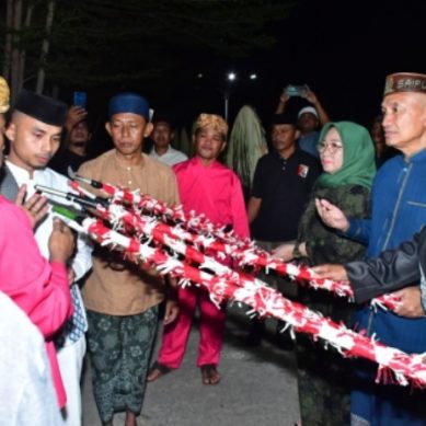 Bupati Saipul Mbuinga Sambut Tradisi Tumbilotohe Di Malam Ke – 27 Bulan Ramadhan